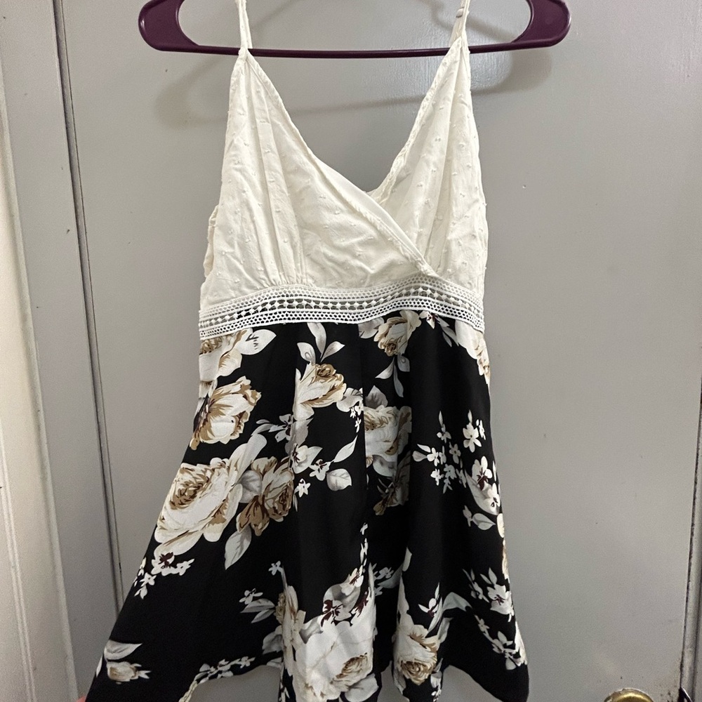 SHEIN Floral Black and White Jumpsuit